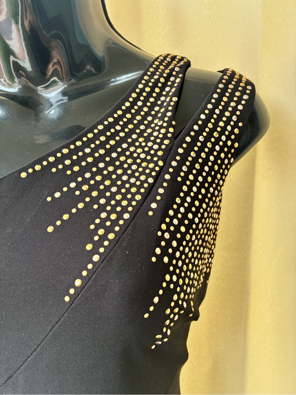 NWT Cache Size 6 One Shoulder Black and Gold Dress - Picture 3 of 12